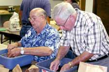 Members of the Falls of the Ohio Archaeological Society (FOAS) washing artifacts.