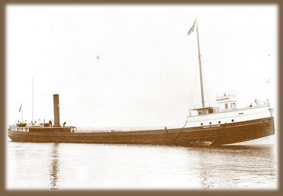 View of vessel’s starboard side, circa 1900. Used with permission, Great Lakes Marine Collection of the Milwaukee Public Library / Milwaukee Public Library